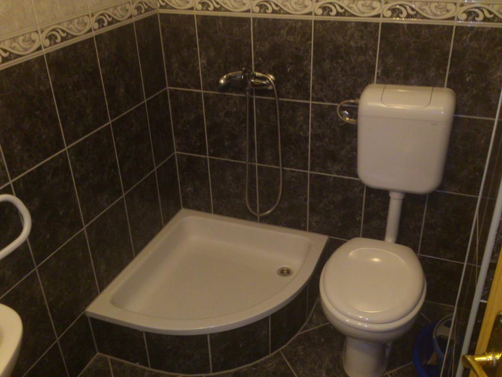 Brig Apartments Živogošće Екстериор снимка