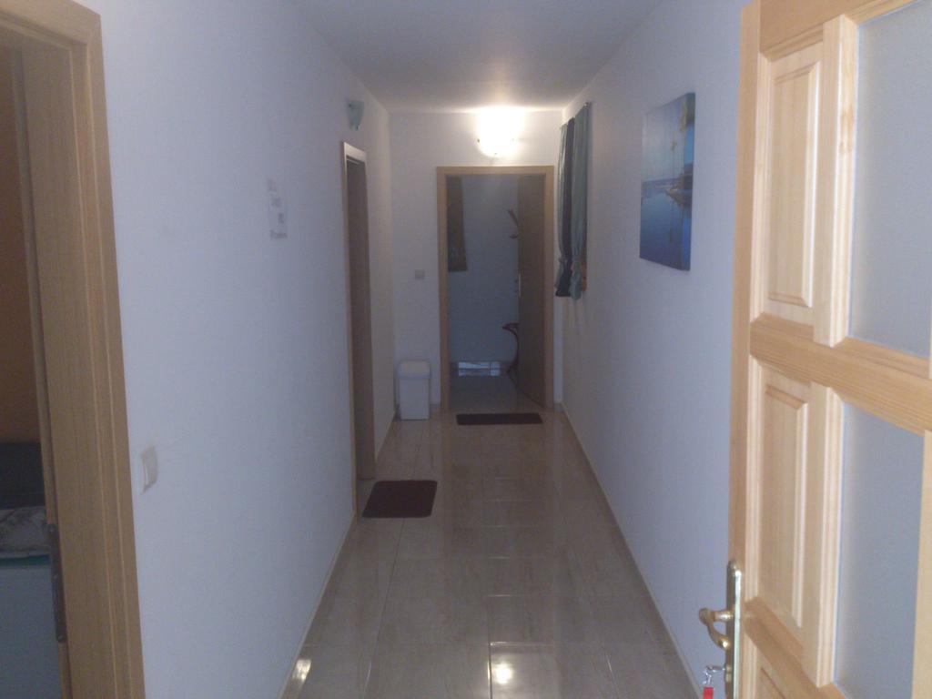Brig Apartments Živogošće Екстериор снимка
