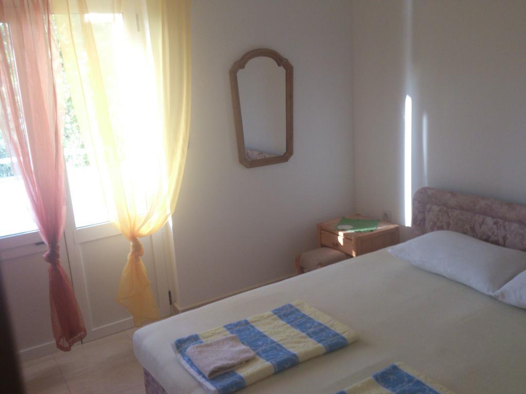 Brig Apartments Živogošće Екстериор снимка